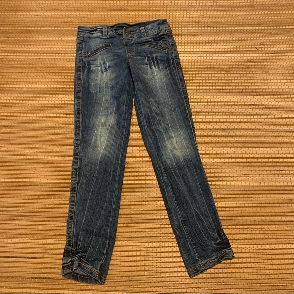 Candie’s Distressed Jean leggings size 10